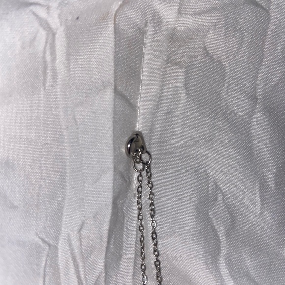 Silver sand dollar necklace - Picture 4 of 4